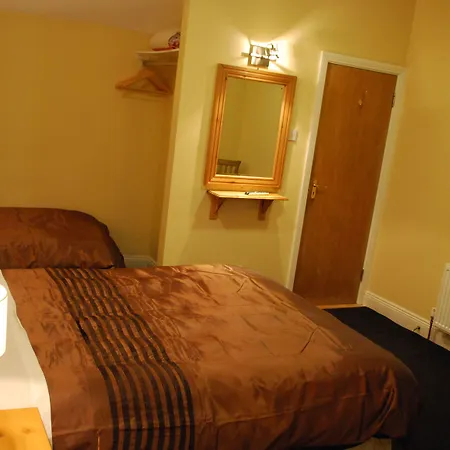 Parkway Guesthouse-2