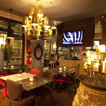 Hypnos Design Hotel-2