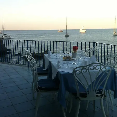 Hotel Rocce Azzurre-3