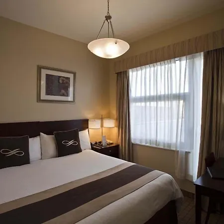 Pointe Plaza Hotel-2