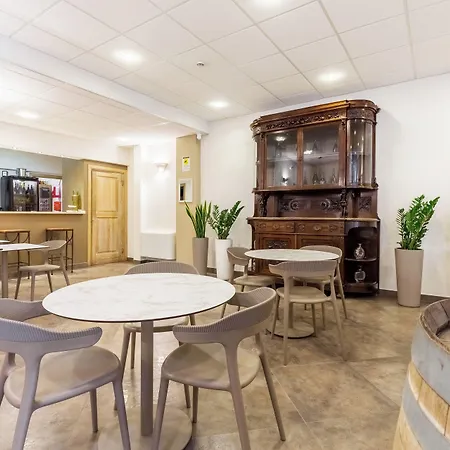 Hotel Domomea-2