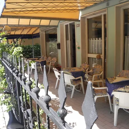 Hotel Antonella-3