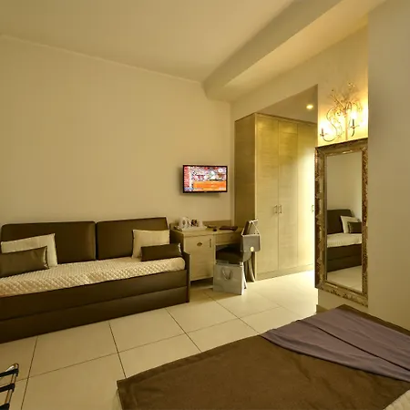 Hotel Villa Tiziana-3