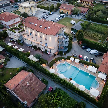 Hotel Villa Tiziana-2