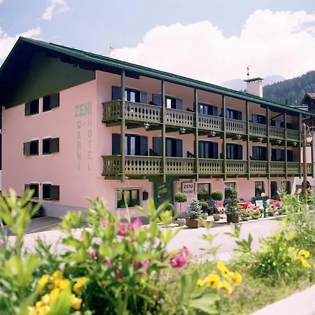 Hotel Zeni-3