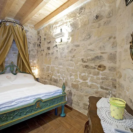 Le Case Dello Zodiaco albergo diffuso-2