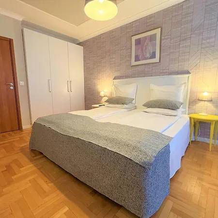 Dunav Apartment House-2