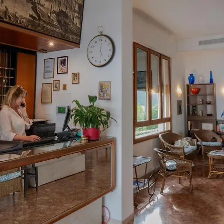 Hotel Rivamare-3
