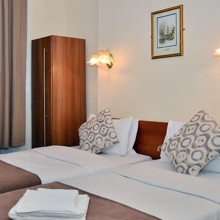 So Paddington Hotel-2