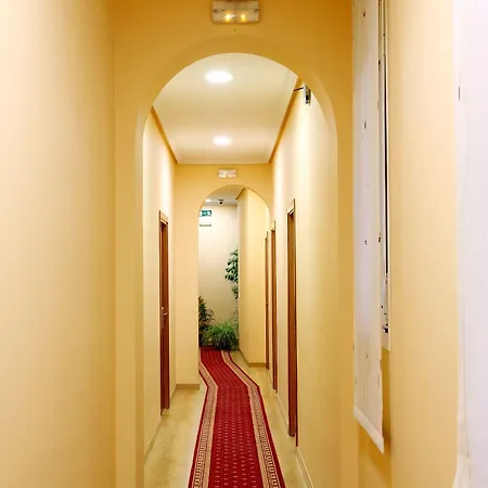 Hostal Sil & Serranos-3