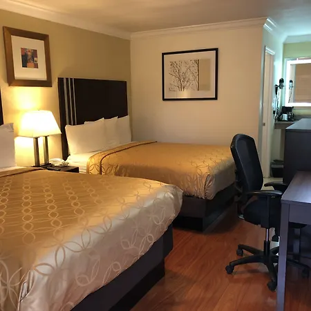 Lombard Plaza Motel-2