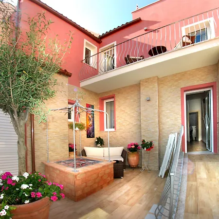 Smart Suite & Apartments-2