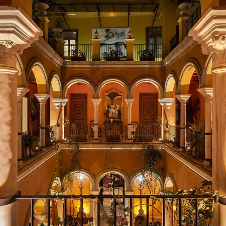 Hotel Casa Del Poeta-2