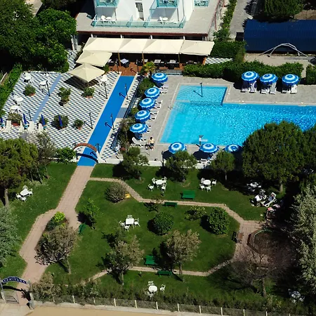 Park Hotel Ermitage Resort & Spa-2