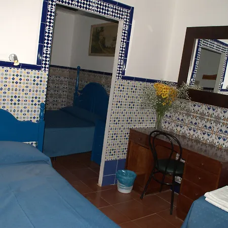 Pension Santa Maria La Blanca-2