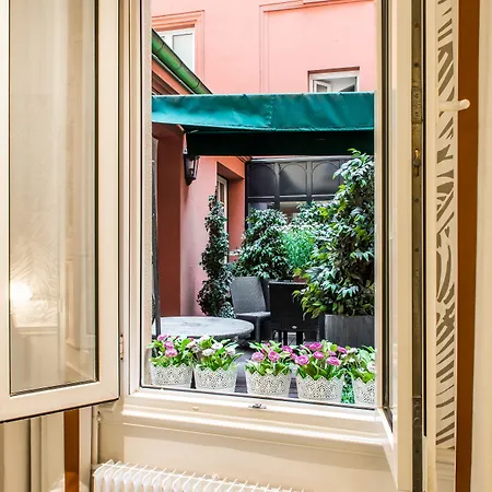 Hôtel Jardin Le Bréa-2