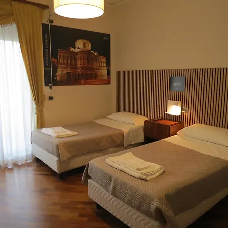 CASA BATTISTI MESSINA Guest House in centro città, ideale per FAMIGLIE o GRUPPI-3