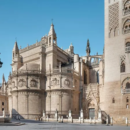 Querencia de Sevilla, Autograph Collection-3
