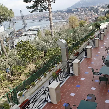 Ancelle Sorrento - Casa d'Accoglienza-3