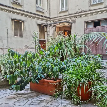 Vaticano Royal Suite Guest House-2