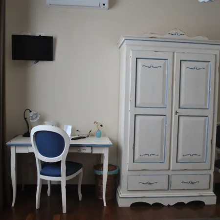 Stupor Mundi Bed And Breakfast-2
