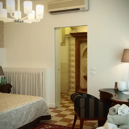 Domus Dotti V Guest House-2