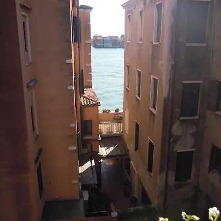 La Residenza 818-2