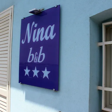 Nina B&B-2