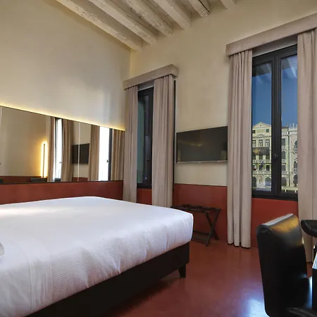 Hotel L'Orologio - WTB Hotels-2
