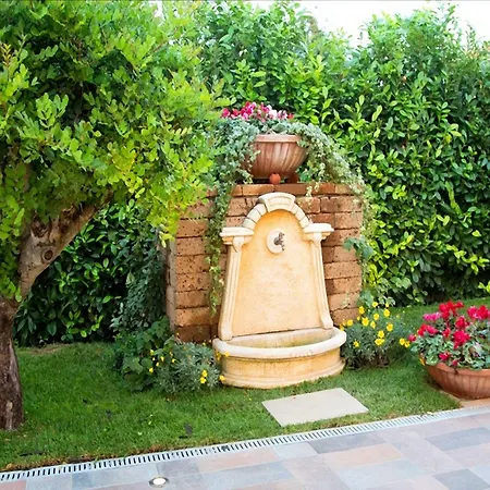 Hotel Villa Clementina-3