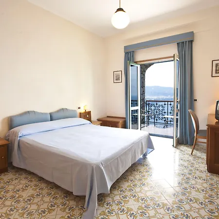 Hotel Mega Mare-2