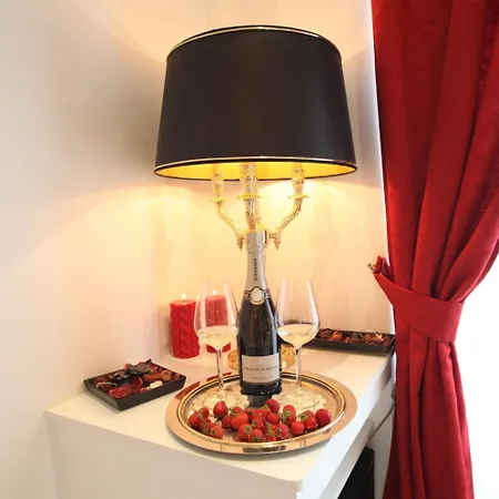 Guesthouse Interno 7 Luxury Rooms-2