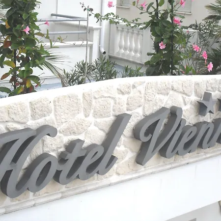 Hotel Vienna-2