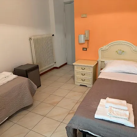 Hotel Azzurra-3