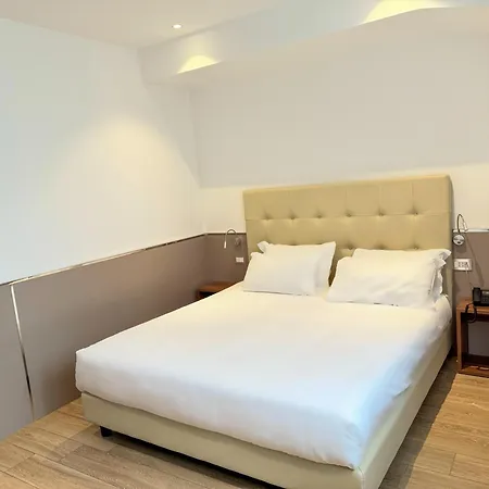 Lh Hotels-2