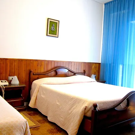 Tourist Hotel-3