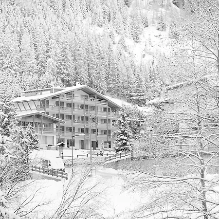 Arthotel Anterleghes - Gardenahotels-2