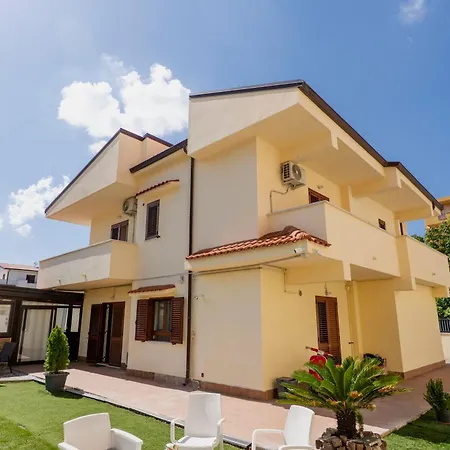 Luna di Sale - Romantic Sea Rooms&Apartments-2