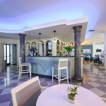 hotel falco azzurro-3