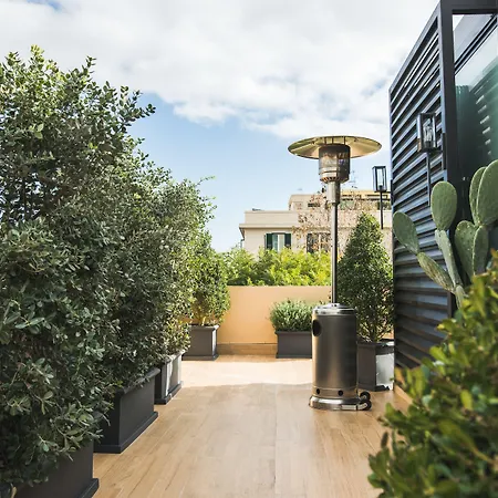 Vmaison Hotel Messina-3