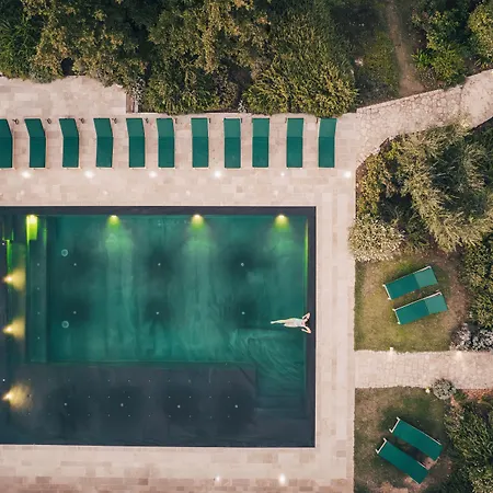 Leonardo Trulli Resort-3