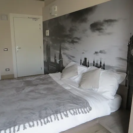 Hotel Seven Rooms-3