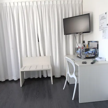 Areté Luxury Room-2