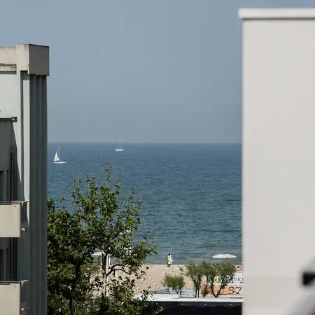 Hotel Scarlet-3