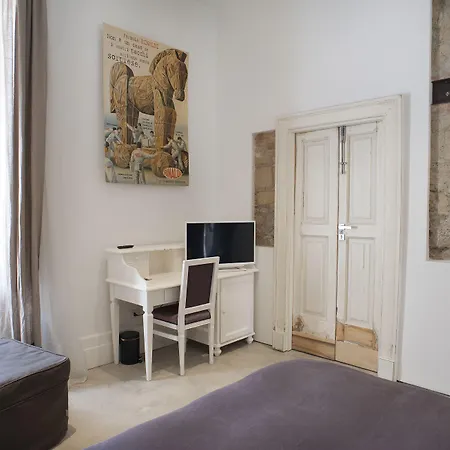Belledonne Suite & Gallery-3