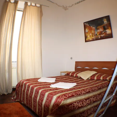 Toffa Place In Rome-3