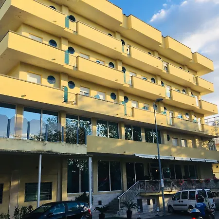 Hotel Beverly-3