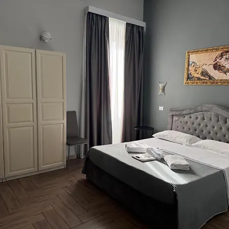 Napoleone Suite-2