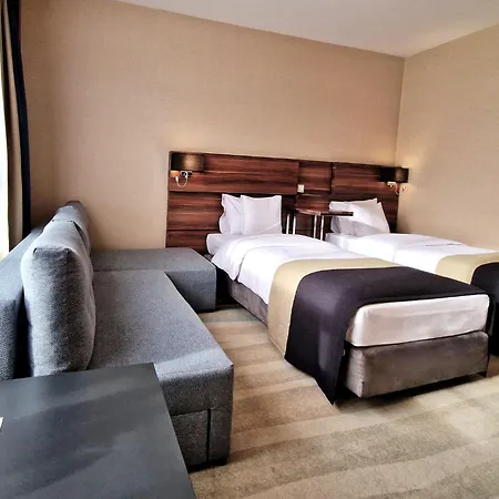 Warsaw Plaza Hotel-2