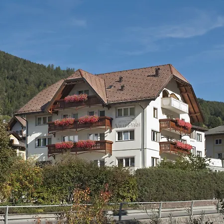 Hotel Garni Villa Park-3